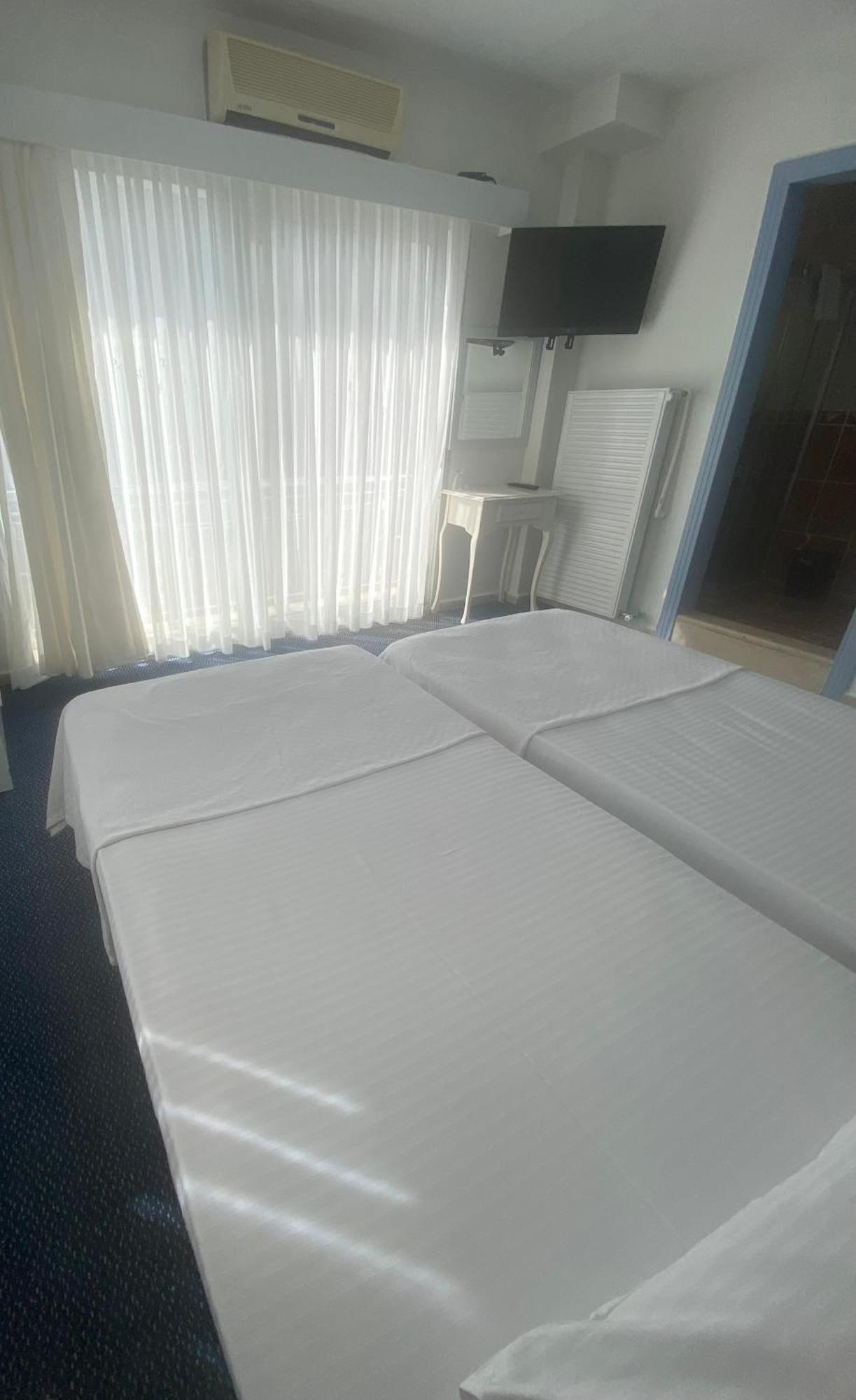 Pasifik Hotel Чешме Екстер'єр фото